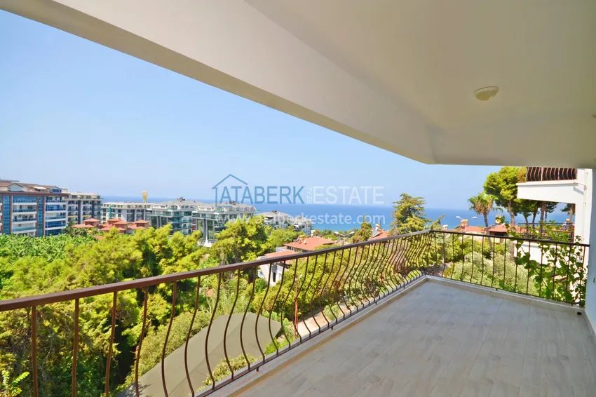Purchase  2+1 apartment with sea view in Kargicak — 300 m to the beach 8 