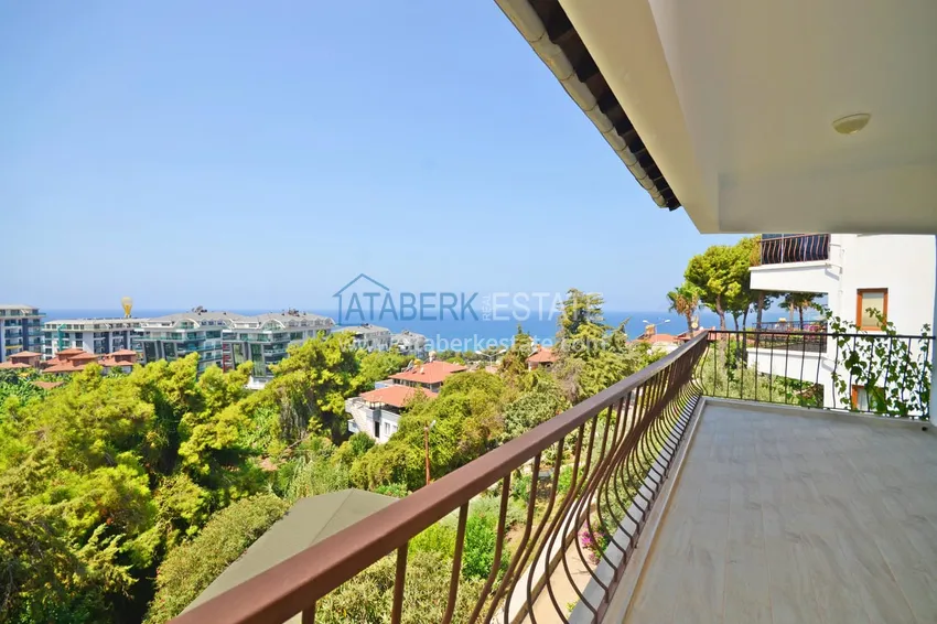 Purchase  2+1 apartment with sea view in Kargicak — 300 m to the beach 9 