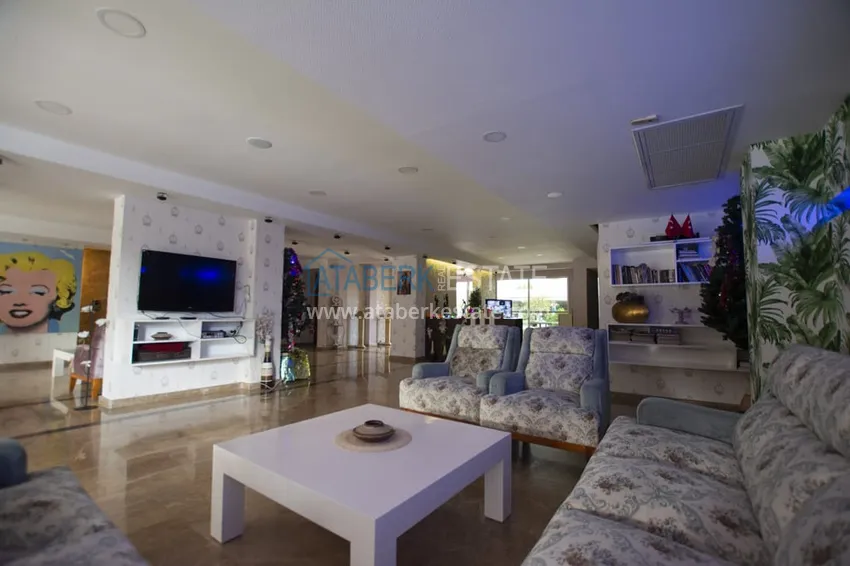 Apartment 2+1 in Antalya with furniture and sea view — a comfortable option in Lara 12 