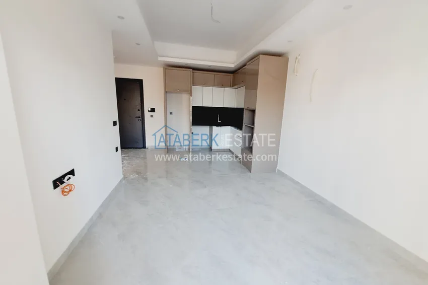 Purchase  Apartments in Alanya from the owner in a new residential complex - Mahmutlar district 3 