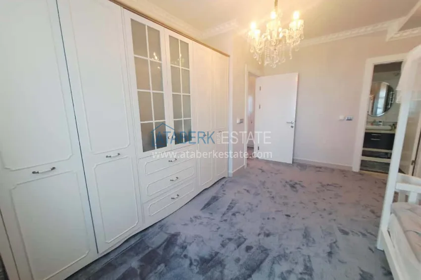 Purchase 2+1 penthouse duplex in Mahmutlar — with sea views and designer renovation 4