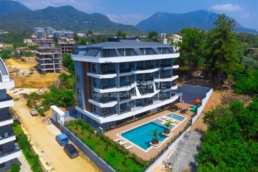1+1 apartment in Alanya, Oba district — with a short-term rental permit 1 