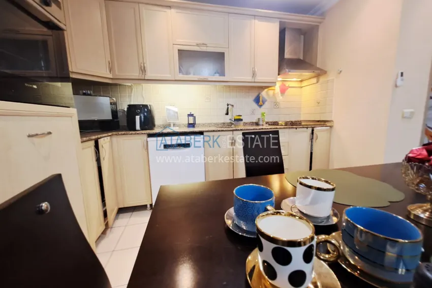 Purchase 2+1 apartment in Alanya, Oba — furnished, with a large glazed balcony and a convenient location 10 