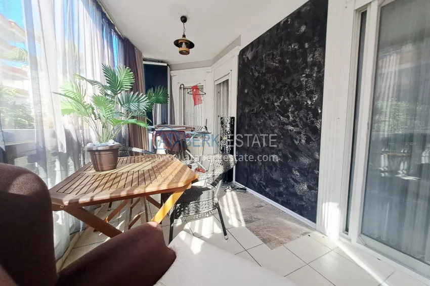 Purchase 2+1 apartment in Alanya, Oba — furnished, with a large glazed balcony and a convenient location 15 