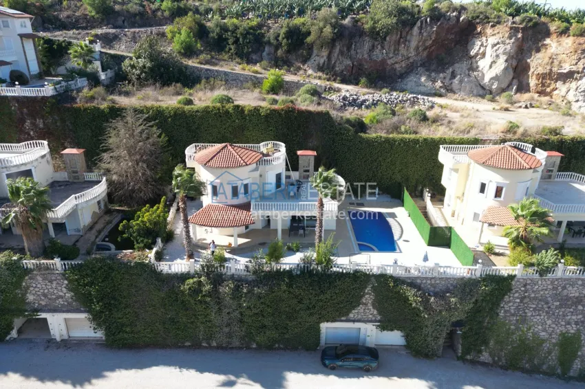 Two-storey villa in Alanya Kargıcak - with private pool and rental license 5 