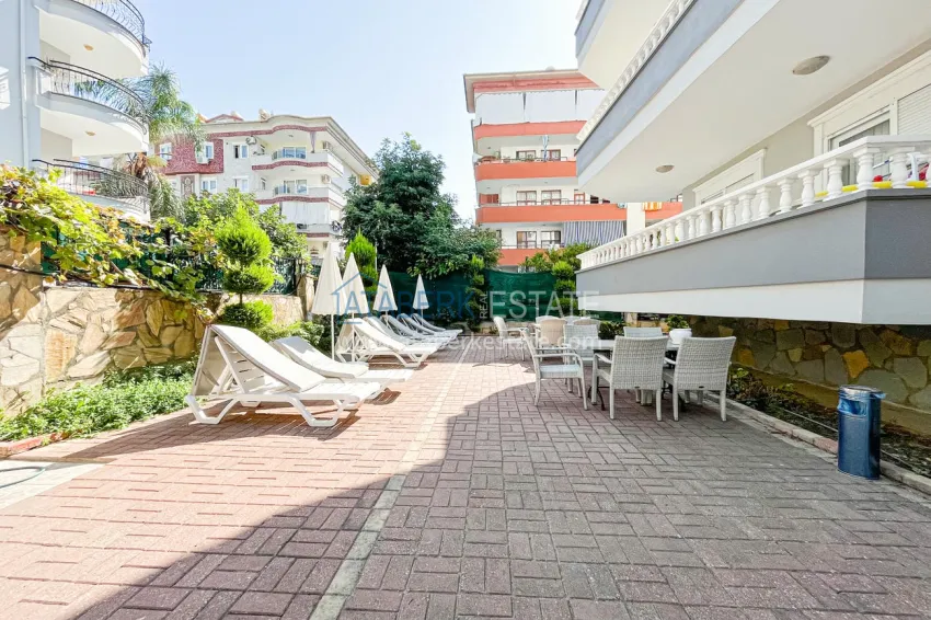 2+1 apartment in Alanya, Oba — furnished, with a large glazed balcony and a convenient location 9 