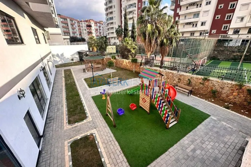 Purchase 1+1 apartment in Alanya Oba - well-maintained complex, pool view 9