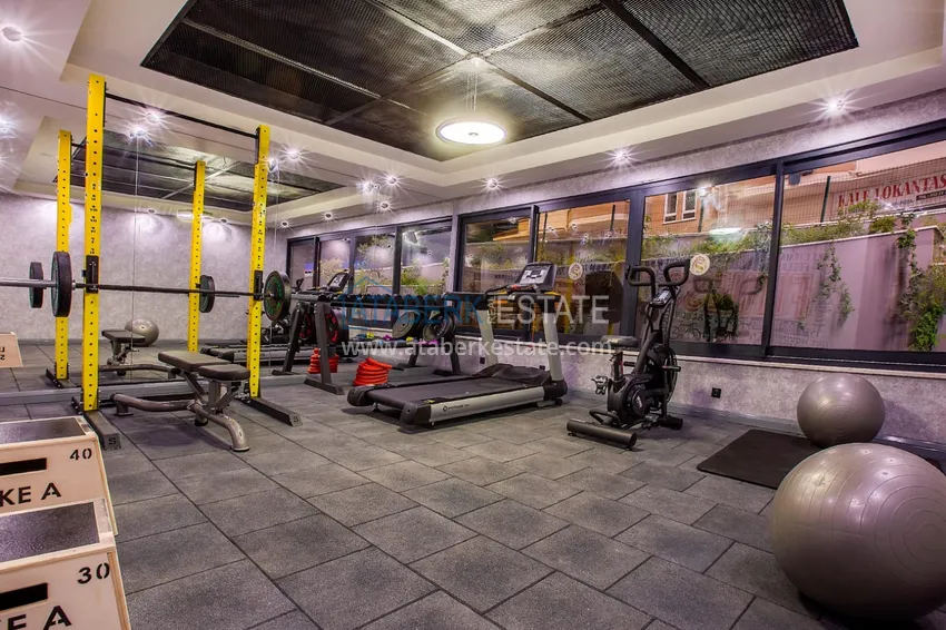 1+1 apartment in the center of Alanya - furnished in a luxury complex 11