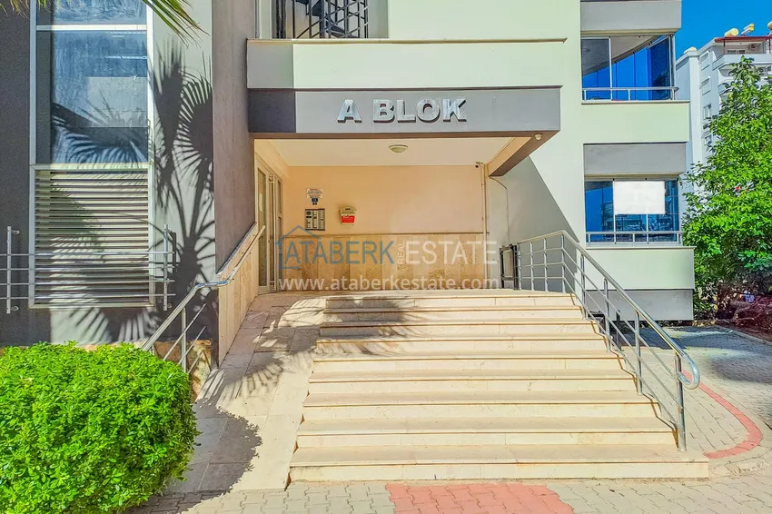 2+1 apartment with sea view in Alanya Mahmutlar district  12 