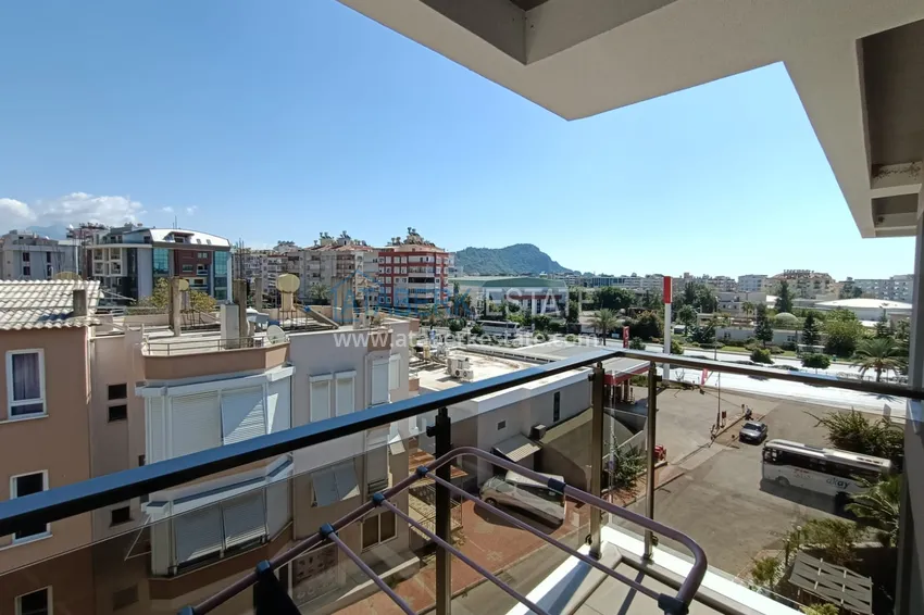Purchase 1+1 apartment in the center of Alanya - furnished in a luxury complex 17