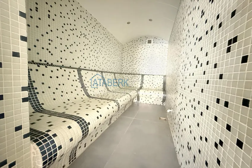 2+1 apartment in the center of Alanya, suitable for a residence permit - the Cleopatra beach area is only 500 meters 19 