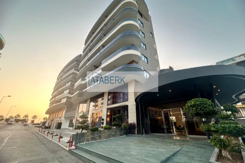 2+1 apartment in Alanya, Oba with sea view — first line, citizenship 1 