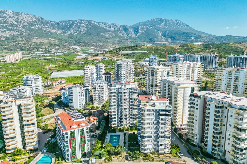 2+1 apartment with sea view in Alanya Mahmutlar district  1 
