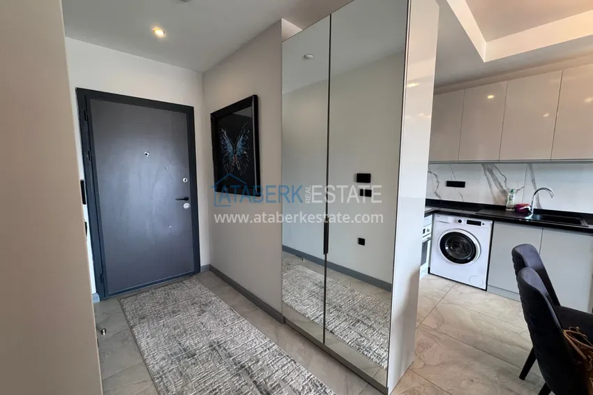 Purchase 1+1 apartment in the center of Alanya - furnished in a luxury complex 2