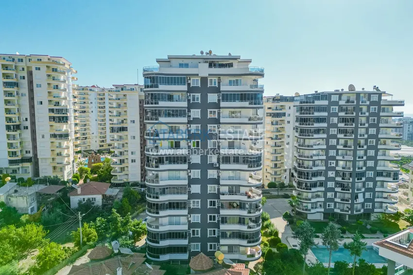 2+1 apartment with sea view in Alanya Mahmutlar district  3 