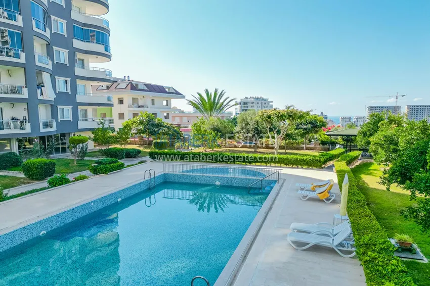 2+1 apartment with sea view in Alanya Mahmutlar district  6 