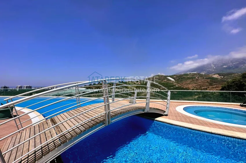 2+1 apartment with panoramic views of the sea and nature in Mahmutlar — in a premium complex 7