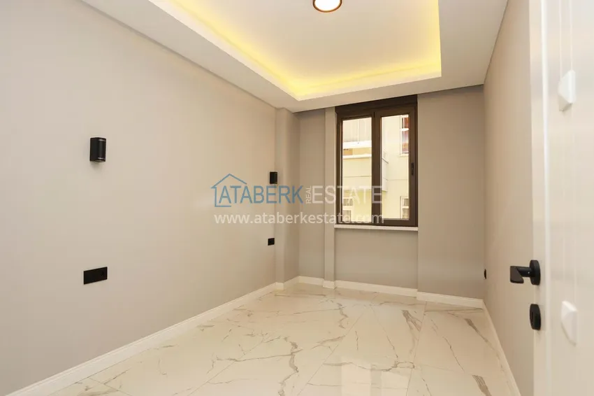 Purchase  1+1 apartment for a residence permit in the Oba area — after major repairs, just 200 meters from the sea 15 