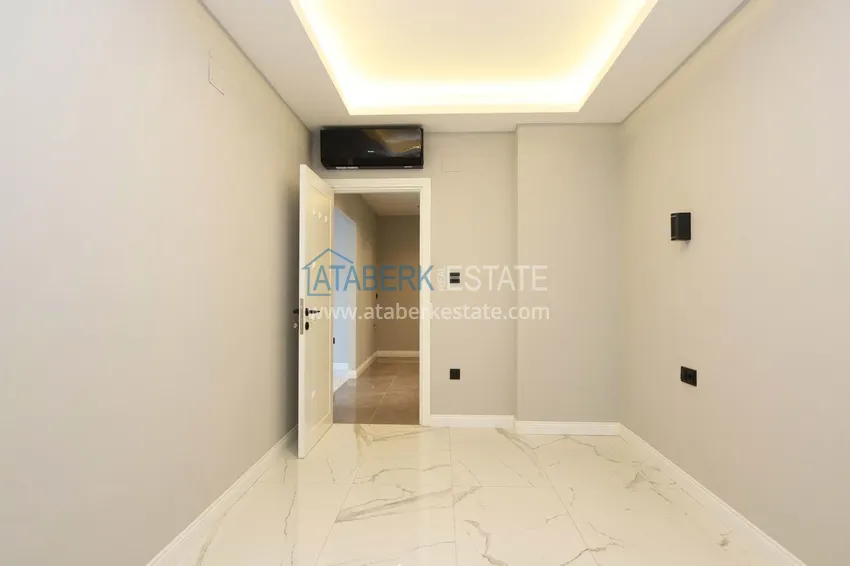 Purchase  1+1 apartment for a residence permit in the Oba area — after major repairs, just 200 meters from the sea 16 