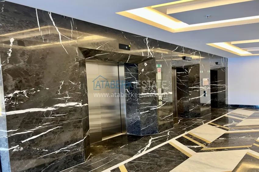 1+1 apartment in Antalya, Kepez district — sale from the owner in a premium residential complex 18 