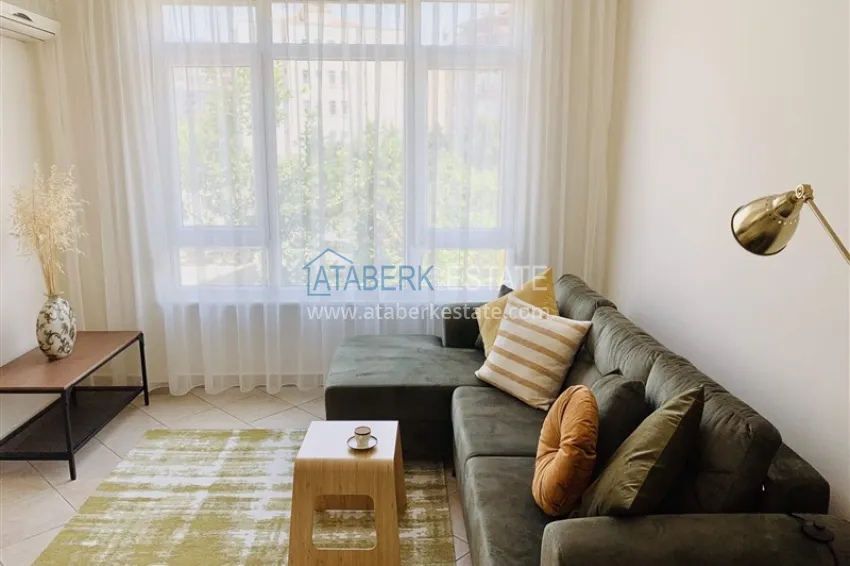 Purchase Apartment 1+1 with furniture and mountain views — 200 meters from the sea, Oba area 4 