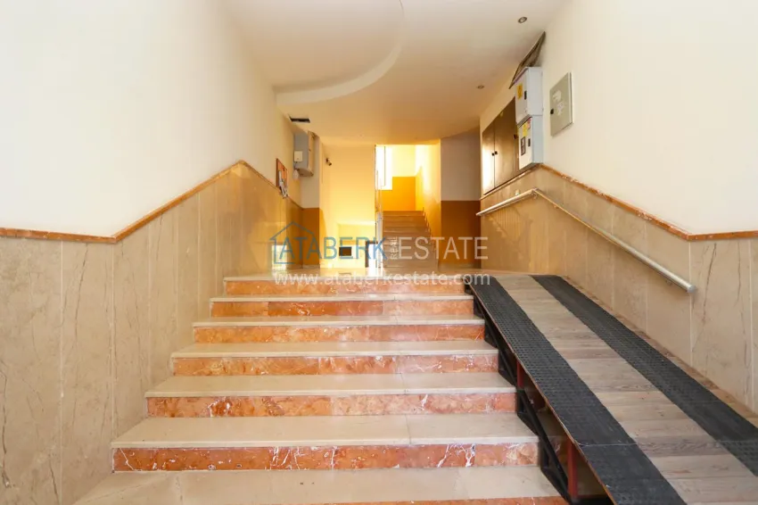 Apartment 1+1 with furniture and mountain views — 200 meters from the sea, Oba area 5 