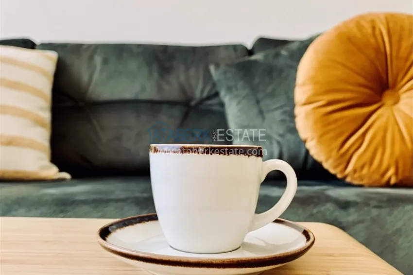 Purchase Apartment 1+1 with furniture and mountain views — 200 meters from the sea, Oba area 7 