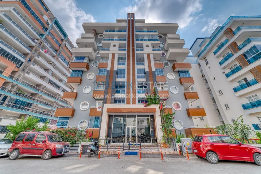 1+1 apartment with sea and mountain views in Mahmutlar — 300 from the sea, sale from the owner 2 