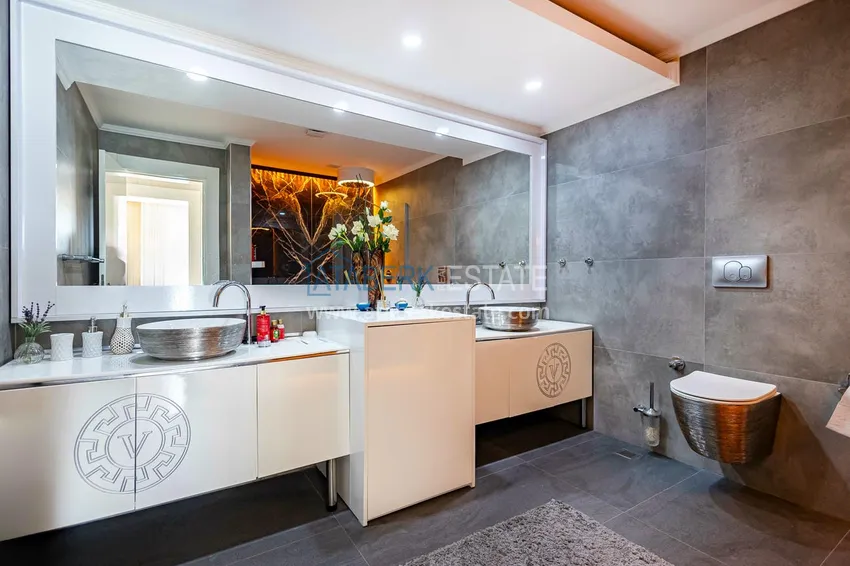 Purchase  Elegant 3+1 villa with panoramic sea and mountain views in an elite complex — Alanya, Kargicak district 22 