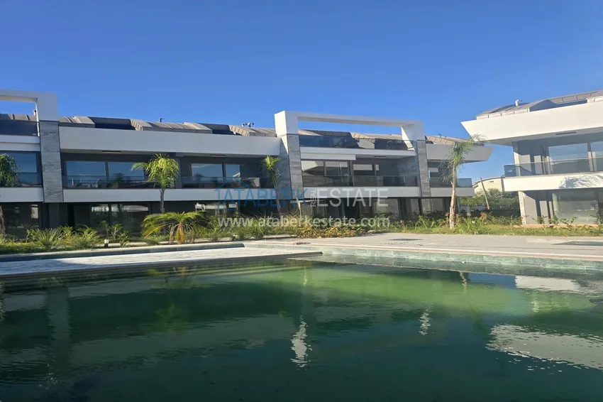 Luxury real estate with citizenship and installments under construction — Antalya, Belek 2 