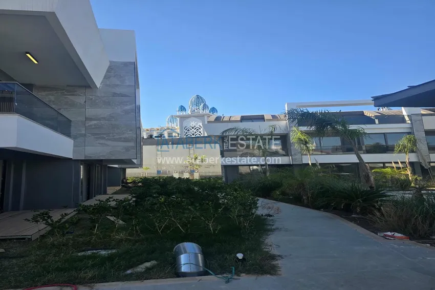 Luxury real estate with citizenship and installments under construction — Antalya, Belek 4 