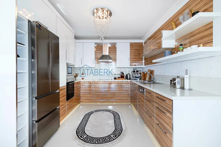 Purchase  Elegant 3+1 villa with panoramic sea and mountain views in an elite complex — Alanya, Kargicak district 9 