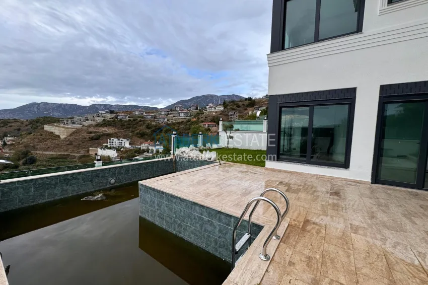 Villa 3+1 in Kargicak - modern architecture, privacy and impressive panoramas 2 