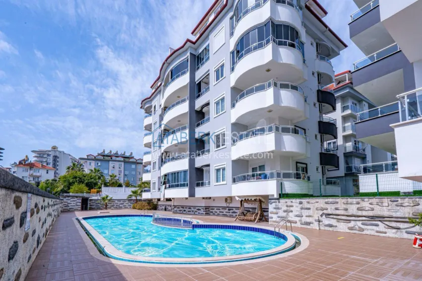 2+1 apartment in Alanya, Cikcilli district - furnished, separate kitchen and three balconies 4 