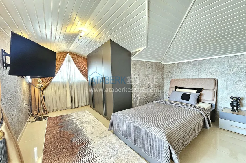 Purchase  3+1 penthouse duplex in Alanya, Oba district — designer interior, prestigious residence 22 