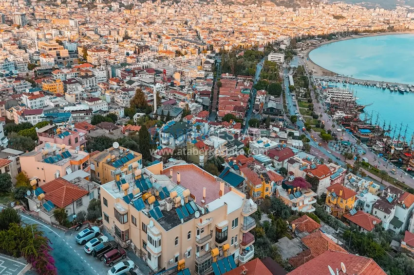 3+1 apartment for a residence permit in Alanya, Kale district - furnished and with panoramic views of the sea and port  4 