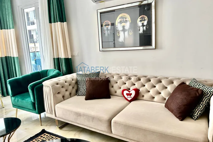 Purchase 2+1 apartment in Mahmutlar furnished near the sea - Barbarossa Street 8