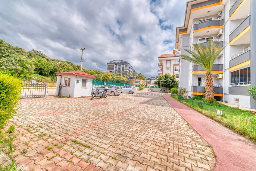 4+1 duplex in Alanya, Oba district - furnished penthouse for a residence permit 10 