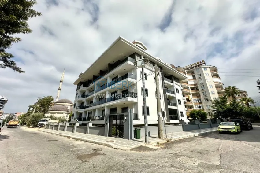 Apartment 1+1 in the center of Alanya — property for a residence permit and citizenship 1 