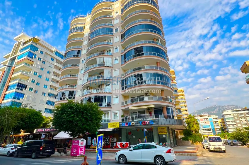 2+1 apartment in Alanya, Mahmutlar district - furnished option 150 meters from the sea 1 