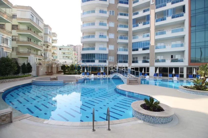 1+1 apartment in a premium complex with hotel infrastructure — Alanya, Mahmutlar district 3 