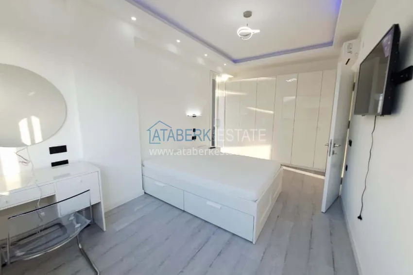 Purchase 3+1 duplex penthouse in Kargicak - with panoramic views and designer redevelopment 15