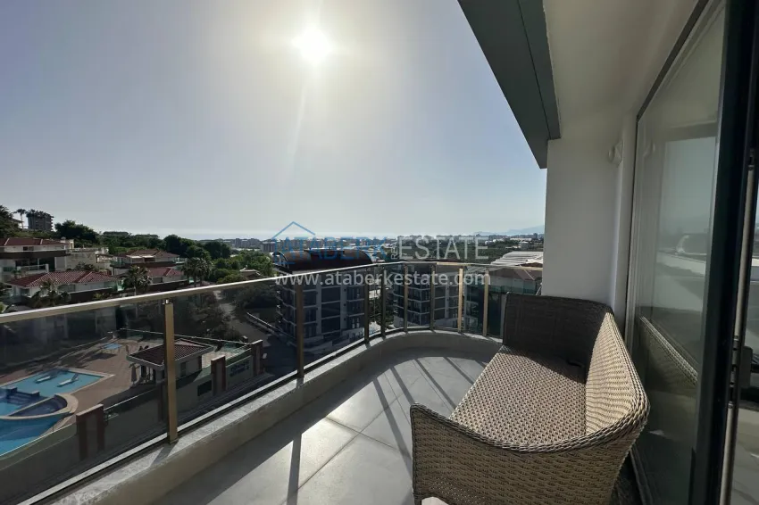 Purchase 3+1 duplex penthouse in Kargicak - with panoramic views and designer redevelopment 23