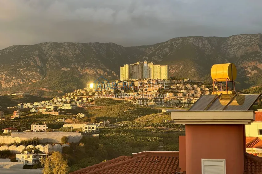 Purchase 3+1 duplex penthouse in Kargicak - with panoramic views and designer redevelopment 26