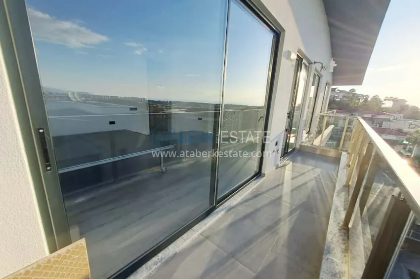 Purchase 3+1 duplex penthouse in Kargicak - with panoramic views and designer redevelopment 30