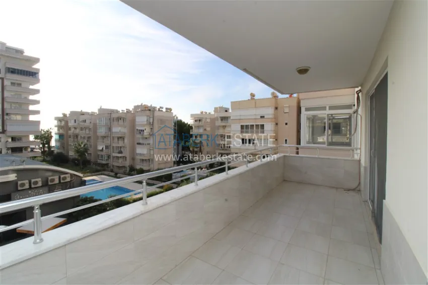 Purchase Apartment 2+1 on the beachfront in the center of Mahmutlar, Alanya — real estate for citizenship 10