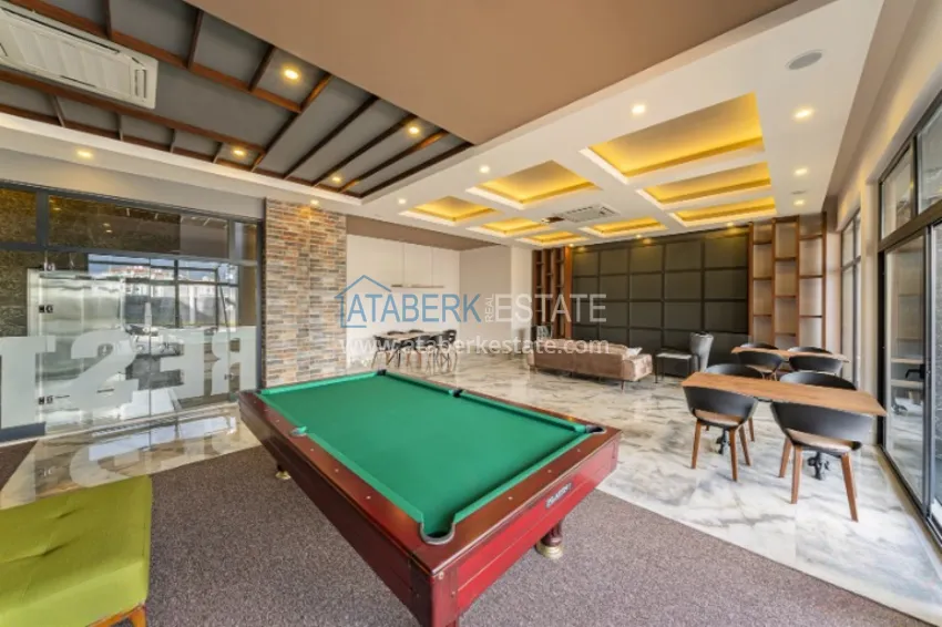 3+1 apartment in Alanya, Oba district - single-level layout and citizenship 13 