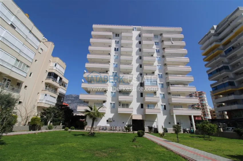 Apartment 2+1 on the beachfront in the center of Mahmutlar, Alanya — real estate for citizenship 2 