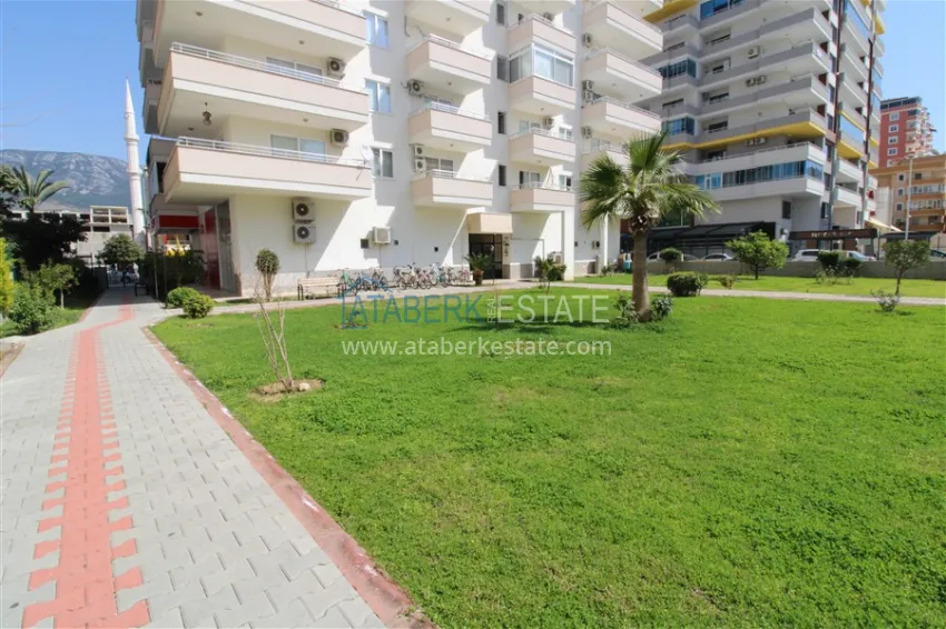 Apartment 2+1 on the beachfront in the center of Mahmutlar, Alanya — real estate for citizenship 3 