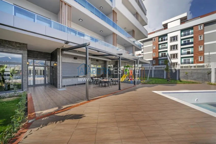 3+1 apartment in Alanya, Oba district - single-level layout and citizenship 8 